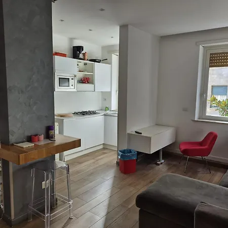 Vatican Modern Apartments Kalasa Apartamento